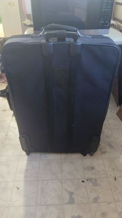 Samsonite large suitcase