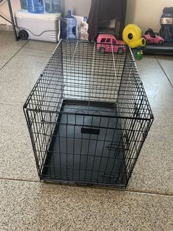 36X22X25 medium to Large dog crate