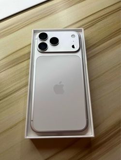 iPhone 17 pro max
