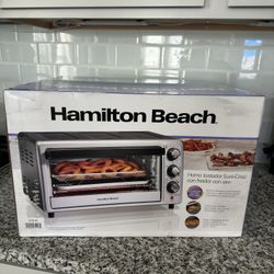 Hamilton Beach Countertop Toaster Oven, with Bake Pan, 6-Slice Sure Crisp