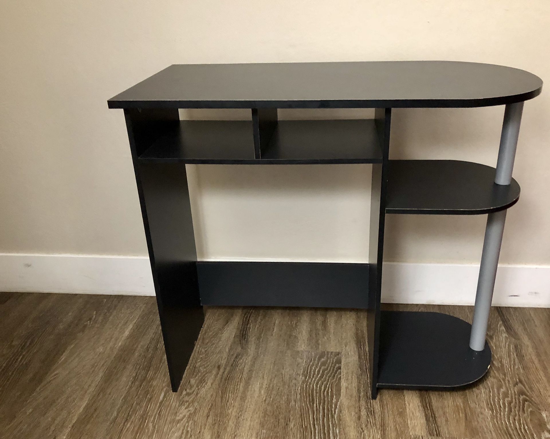 Cute small light weight desk. Great kids desk or for a small room. It also makes a great vanity, which is what it was used for