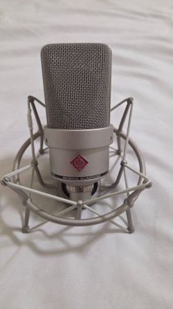 Neumann tlm 103