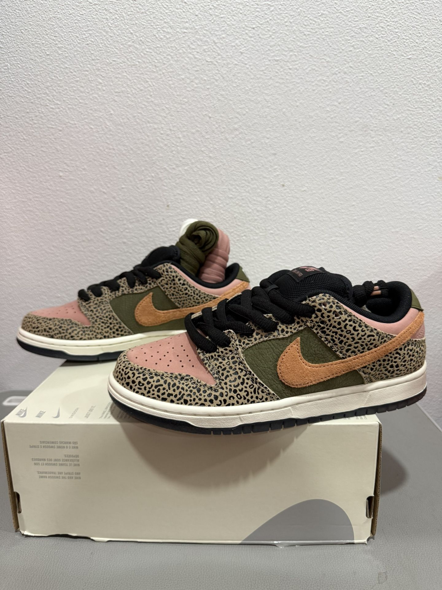 Arts-Rec x Nike Dunk SB Low For Recreational Use shoe IH3211-200