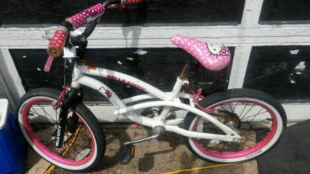 Hello kitty bike