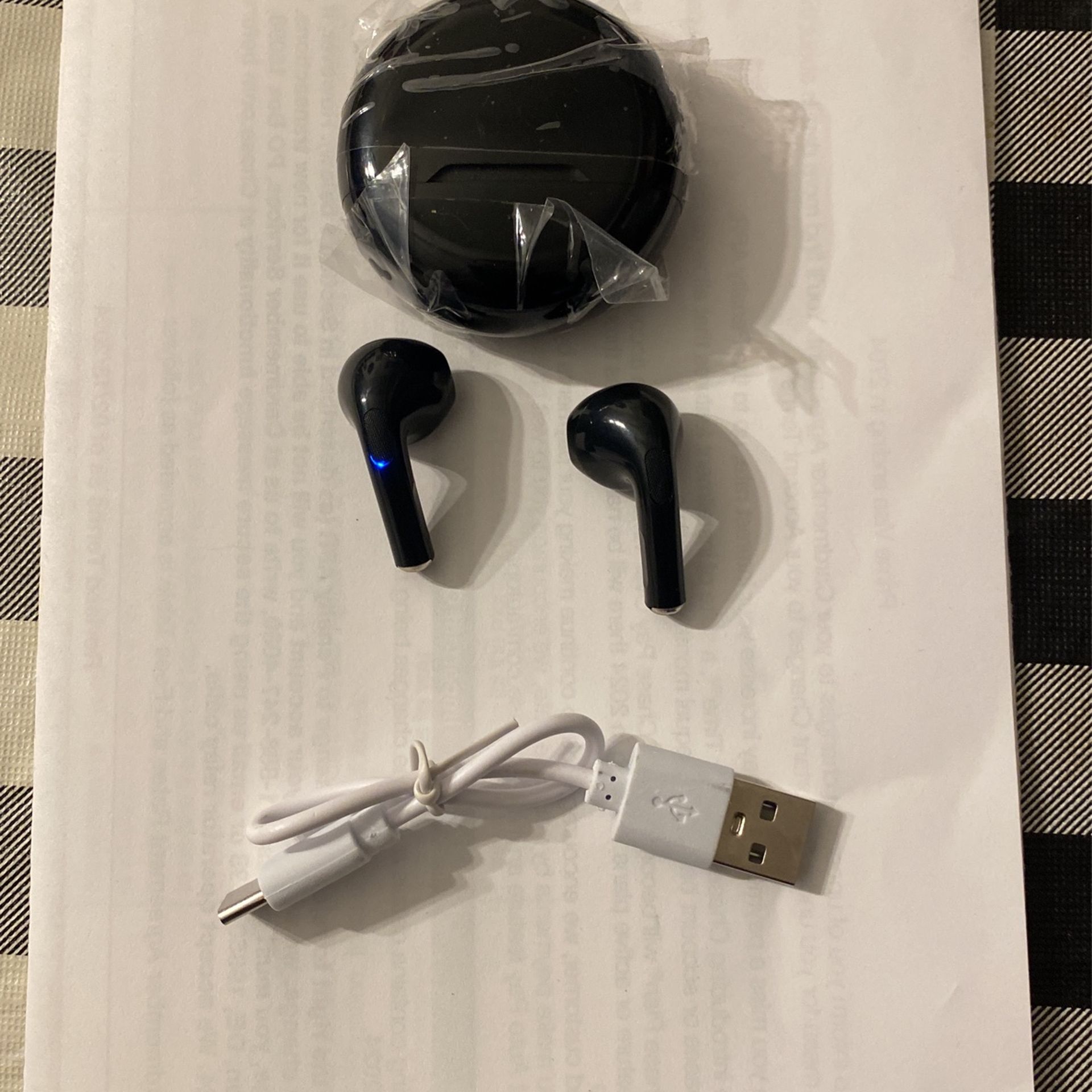 New Wireless Bluetooth Earbuds