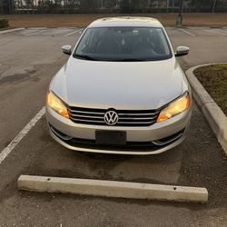 2013 Volkswagen Passat Se 