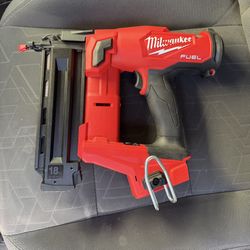 Milwaukee Nailer