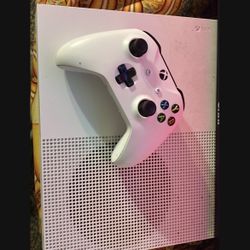 Xbox 1s 2controllers 