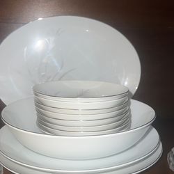 Castle court Fine China Set