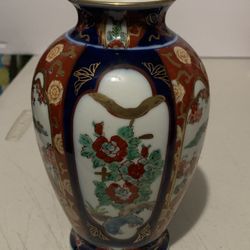 Yamayo Japan Imari Porcelain Vase 7" Hand Painted Cobalt Blue & Gold