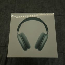 Blue AirPods Max 