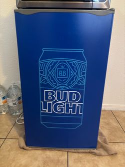 Mini refrigerator