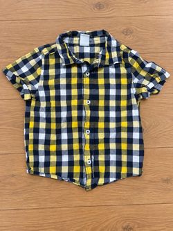 Boys’ Plaid Button-Up Shirt – Size 4T