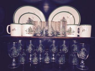 Spode dish set