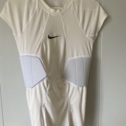 Nike Rib Protector