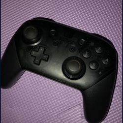 Nintendo Switch Pro Controller 