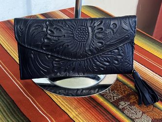 Carteras Cinceladas A Mano 💯 De Piel