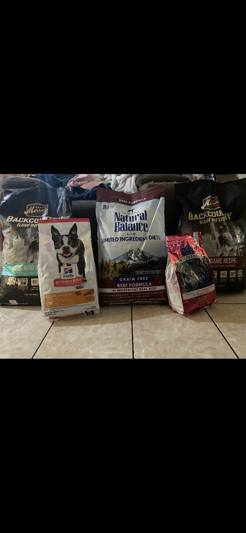 Dog & Cat Food
