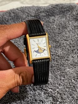 Square watch
