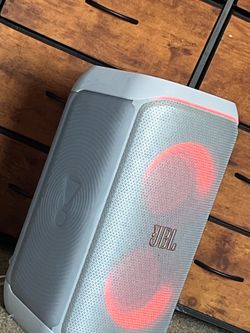 JBL PARTY BOX CLUB SPEAKER