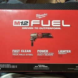 Milwaukee M12 FUEL 12-Volt Lithium-Ion Brushless Cordless 16-Gauge Variable Speed Nibbler (Tool-Only)