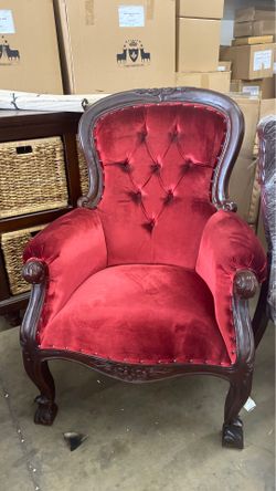 Louis Arm Chair