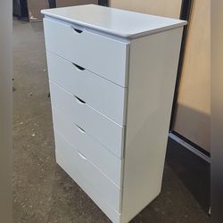 5 Drawer Dresser 