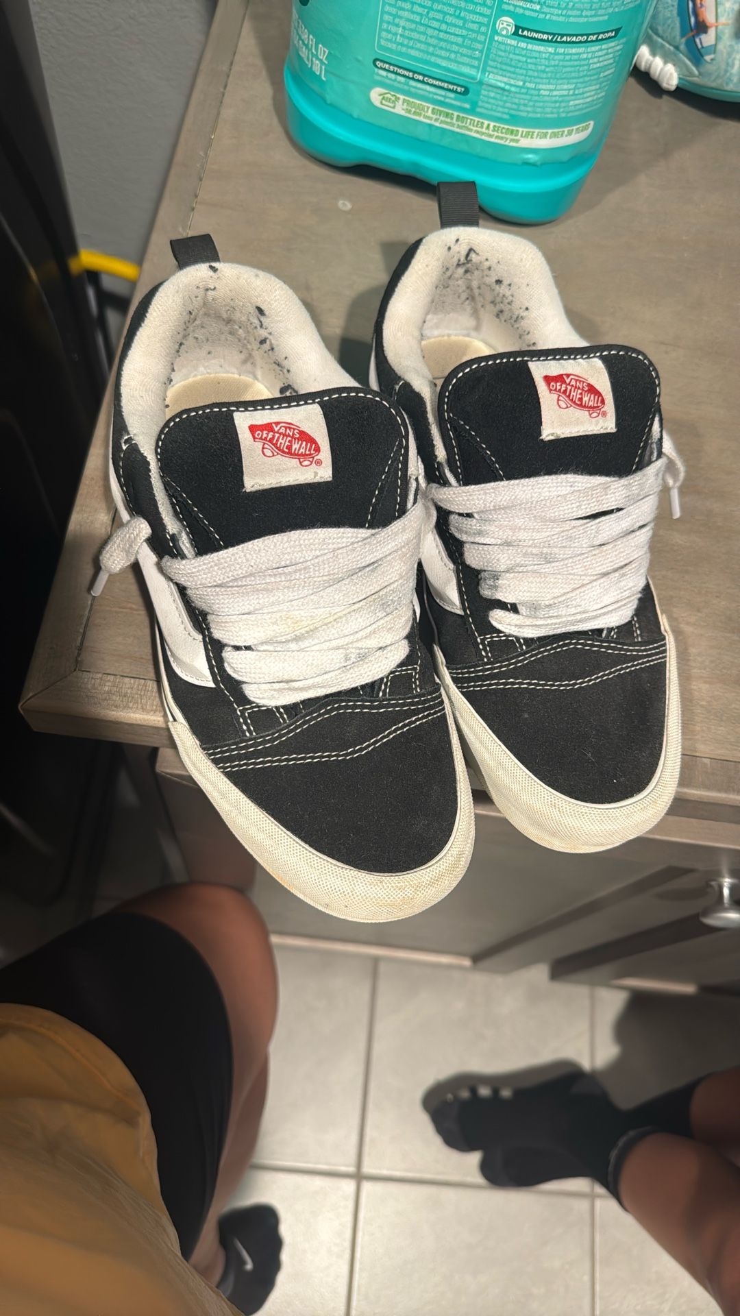 Vans tennis shoes