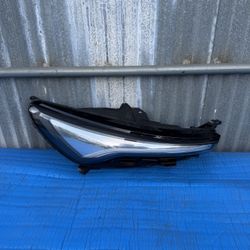 2022 2023 2024 Buick Enclave Right Passenger Side LED Headlight OEM (ORIGINAL)