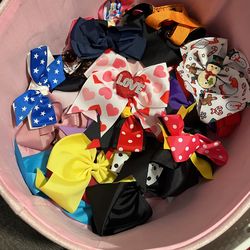 Baby Girl Bows Moving Sale Everything Must Go! 