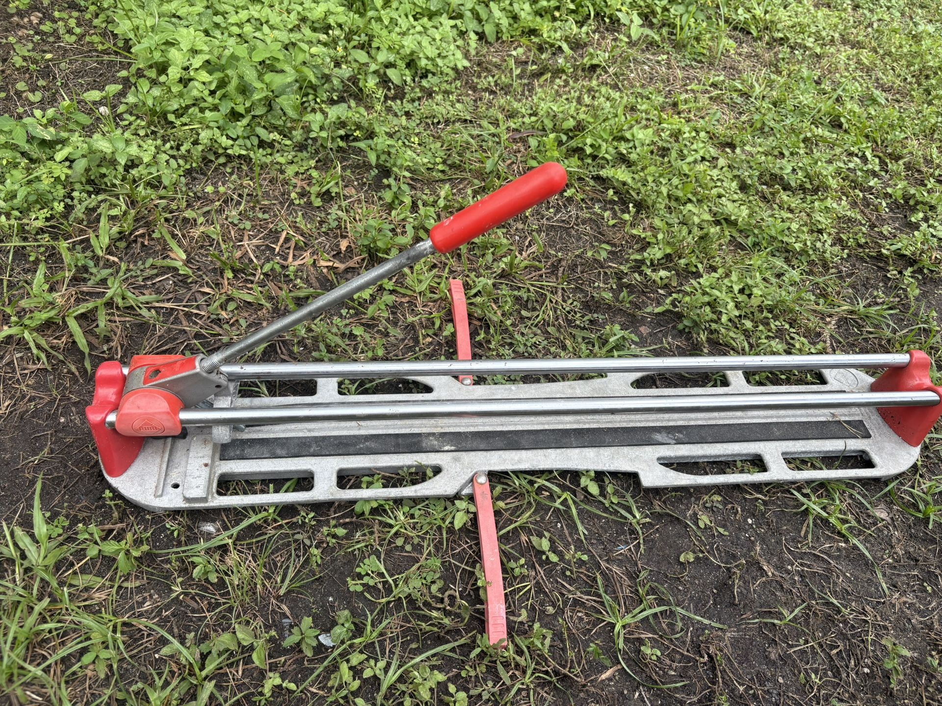 Tile Cutter/ Cortadora De Losas