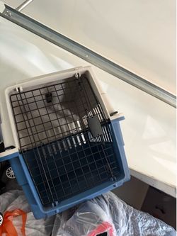 Medium crate
