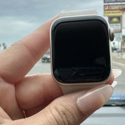 Apple Watch SE