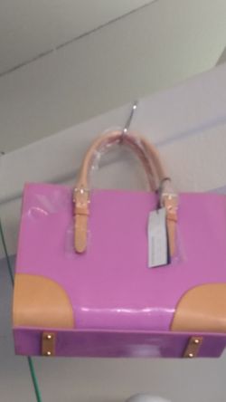 Dooney & Bourke