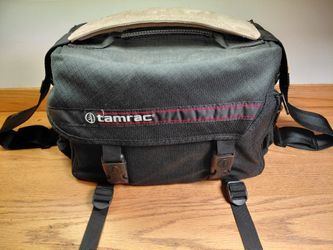 Vintage Tamrac Camera Bag – Black Shoulder Case for DSLR / SLR Cameras & Lenses