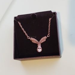 Sky Blue Topaz & Marcasite Necklace 
