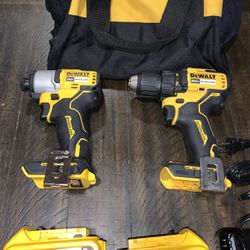 DEWALT 1/4  IMPACT DRIVER AND DRILL DRIVER KIT 