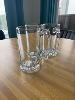 Beer mugs set