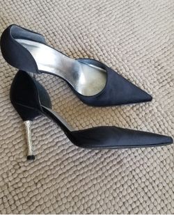 Stuart weitzman heels size 9.5
