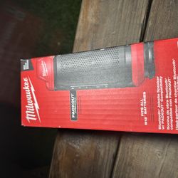 M12 Milwaukee Bluetooth Speaker