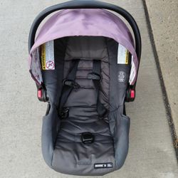 Graco Snugride 30 Click Connect Travel System