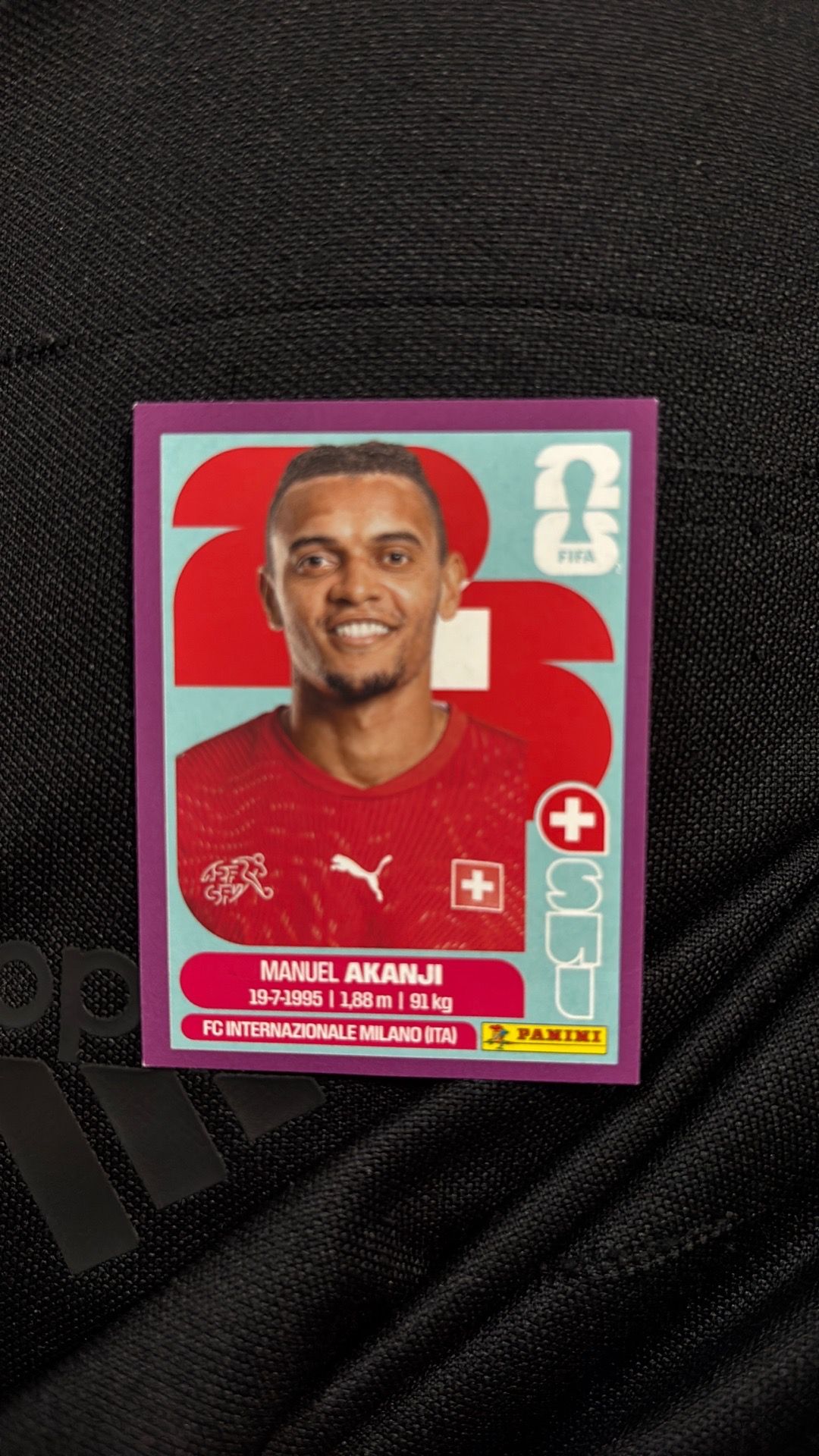 Purple Panini sticker Manuel Akanji - Inter Milan