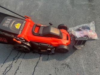 New Black & Decker Corded Mower 13 Amp w/20” Cutting Width.