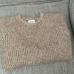 Size xl long sleeve sweater euc 
