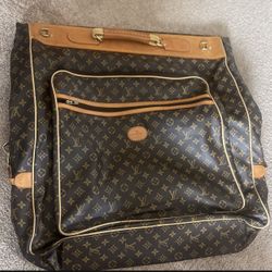 Louis Vuitton Luggage Garment Bag