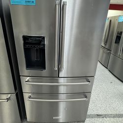 Refrigerator KitchenAid
