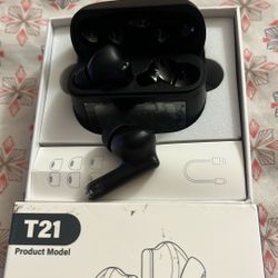 Brand New Bluetooth Earbuds Still In Box T21
