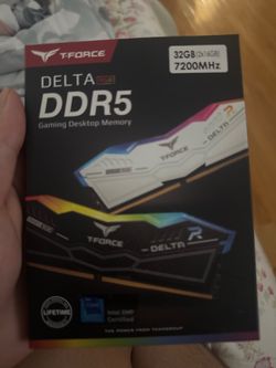 TeamGroup T-Force Delta RGB 32GB (2x16GB) DDR5 7200MHz RAM