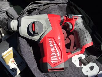 Milwaukee Fuel Cordless Rotary Hammer Drill