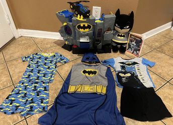 Fisher-Price Imaginext DC Super Friends Batcave -Toy LOT